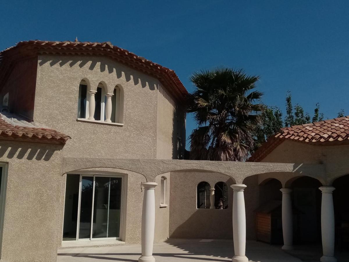 Bienvenue A L Hacienda Villa Magalas Eksteriør bilde